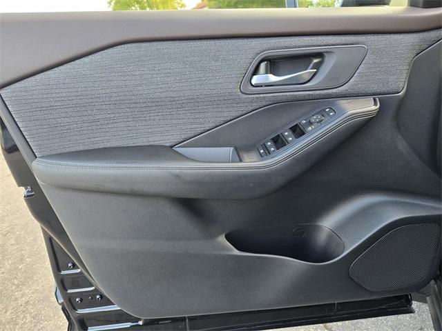 used 2023 Nissan Rogue car, priced at $19,996