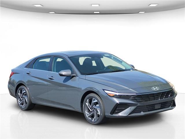 new 2025 Hyundai Elantra car, priced at $26,285