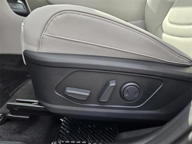 new 2025 Hyundai TUCSON Hybrid car, priced at $42,670