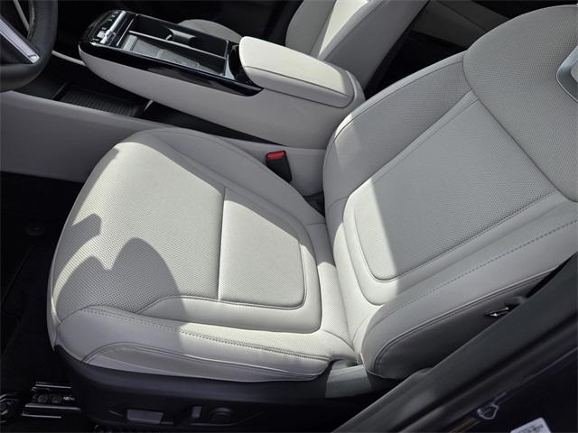 new 2025 Hyundai TUCSON Hybrid car, priced at $42,670