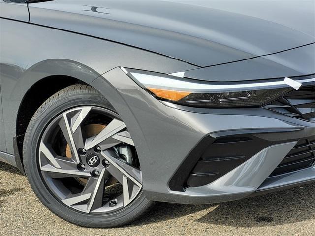new 2025 Hyundai Elantra car, priced at $25,930