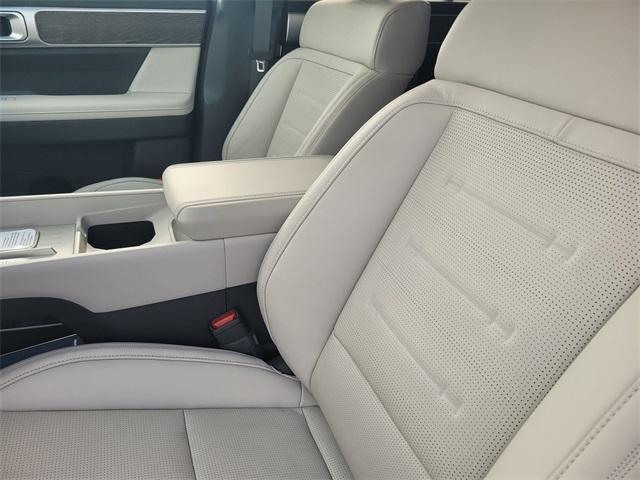 new 2026 Hyundai SANTA FE HEV car