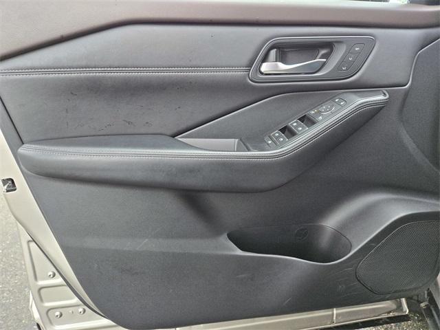 used 2022 Nissan Rogue car, priced at $20,994