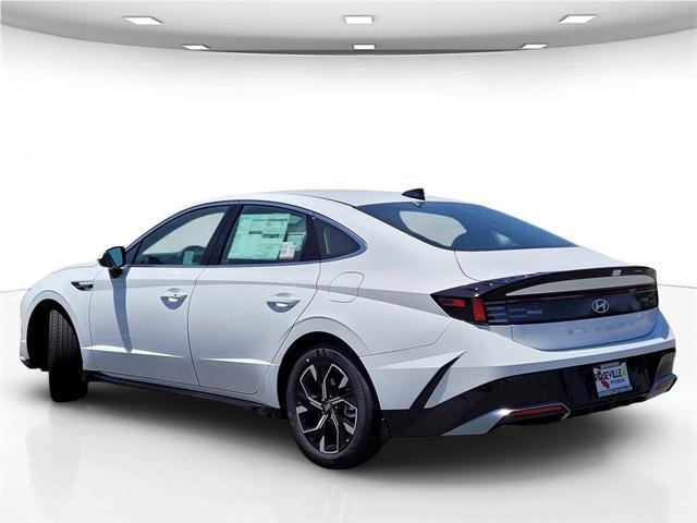 new 2025 Hyundai Sonata car, priced at $27,885