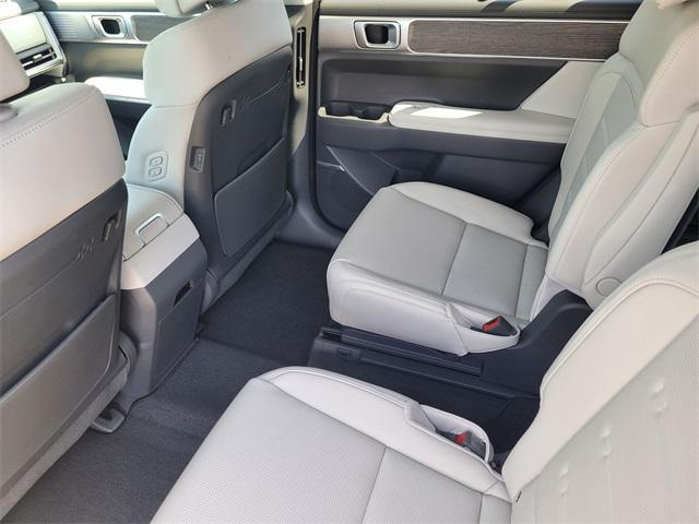 new 2025 Hyundai SANTA FE HEV car, priced at $47,195
