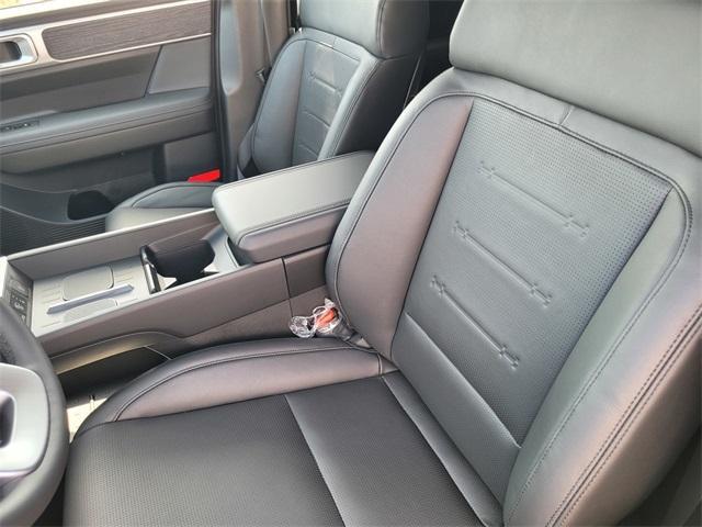 new 2025 Hyundai SANTA FE HEV car, priced at $46,094