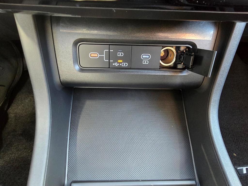 new 2026 Hyundai TUCSON Hybrid car