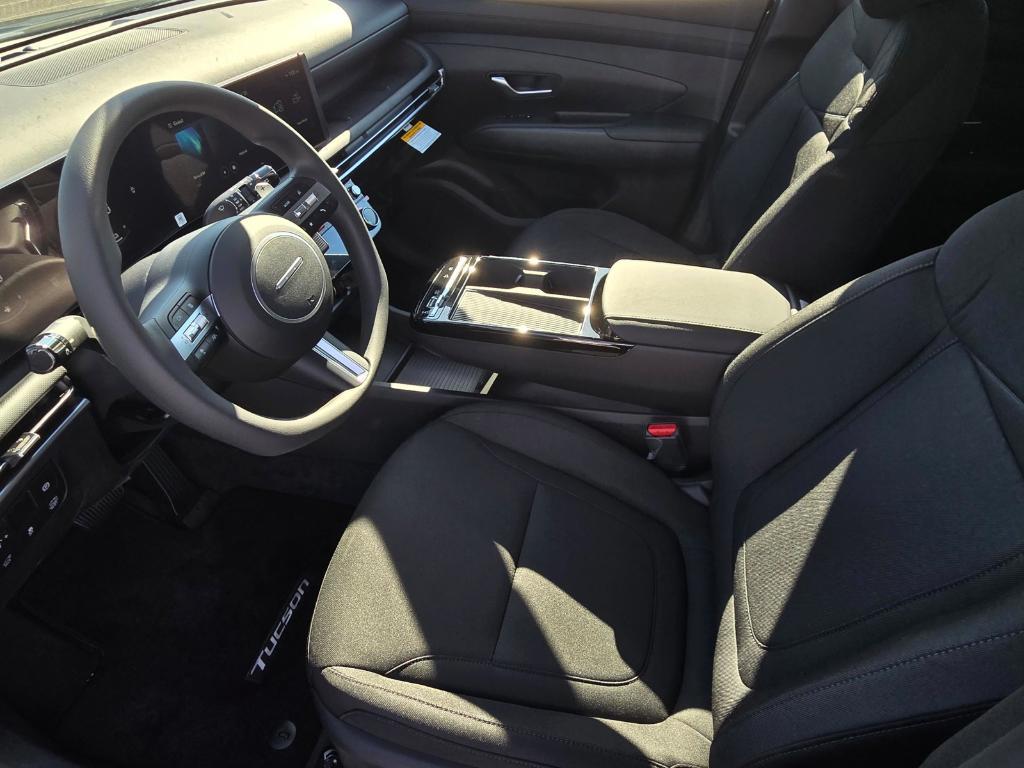 new 2026 Hyundai TUCSON Hybrid car