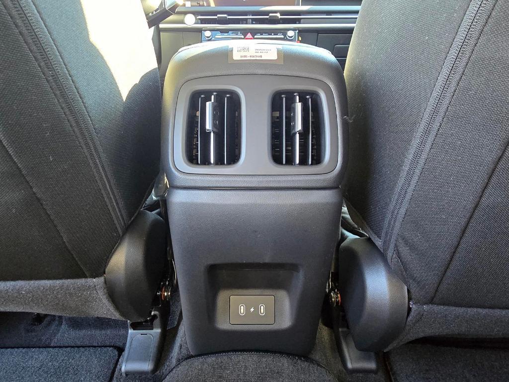 new 2026 Hyundai TUCSON Hybrid car