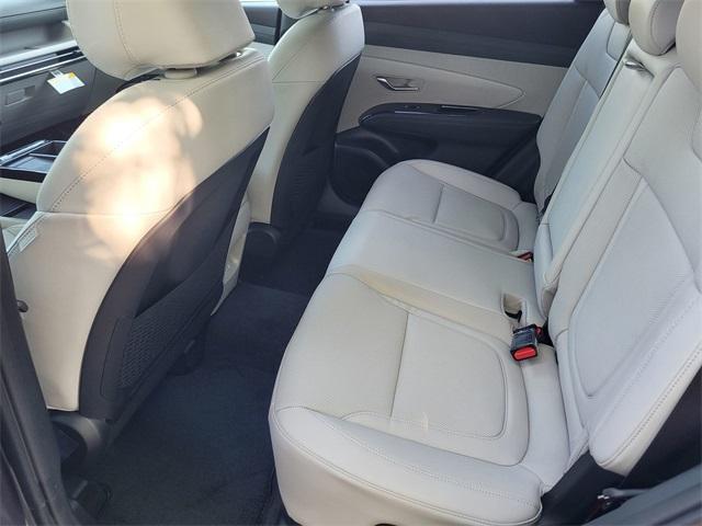 new 2025 Hyundai TUCSON Hybrid car, priced at $42,010