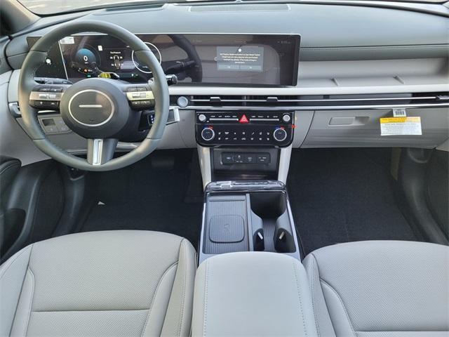 new 2025 Hyundai TUCSON Hybrid car, priced at $42,010