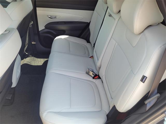 new 2025 Hyundai TUCSON Hybrid car, priced at $37,260