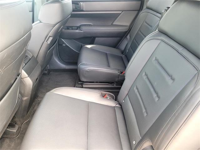 used 2025 Hyundai Santa Fe car, priced at $39,992