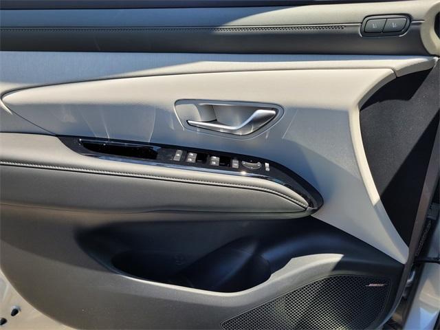 new 2025 Hyundai TUCSON Hybrid car, priced at $42,075