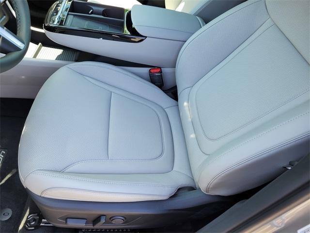 new 2025 Hyundai TUCSON Hybrid car, priced at $42,075