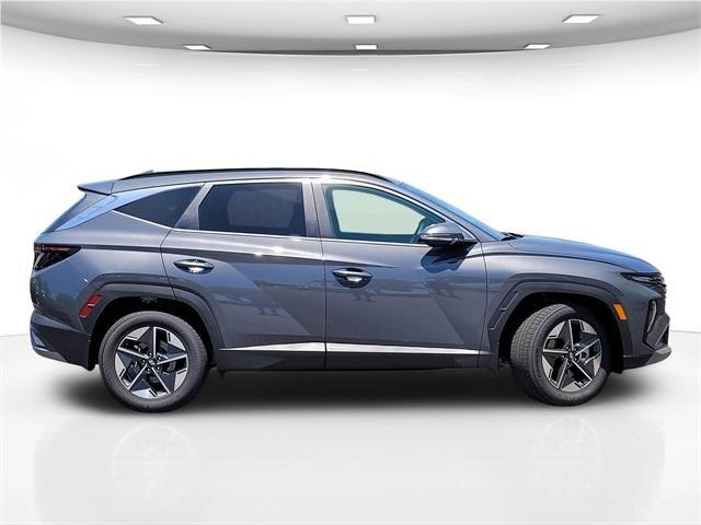 new 2025 Hyundai Tucson car, priced at $32,595