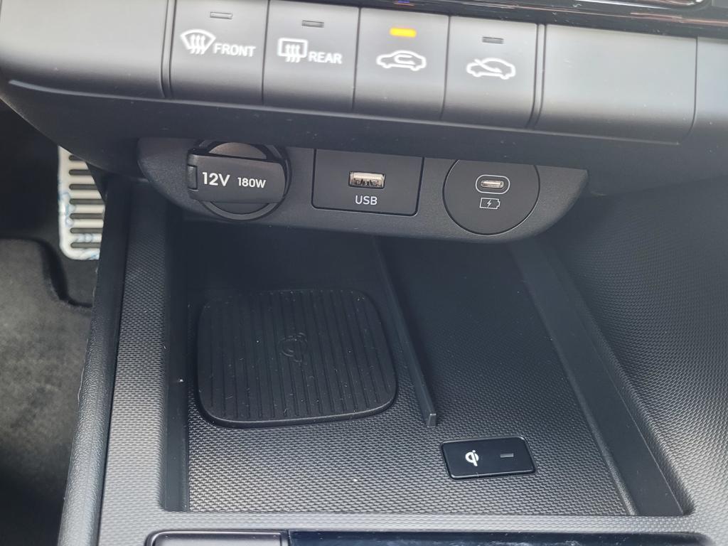 new 2025 Hyundai Elantra car, priced at $23,915