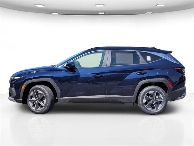new 2025 Hyundai TUCSON Hybrid car, priced at $37,255