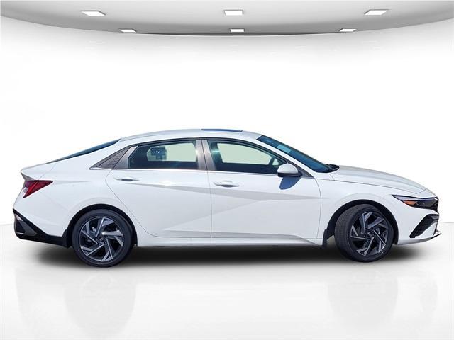 new 2025 Hyundai Elantra car, priced at $26,400
