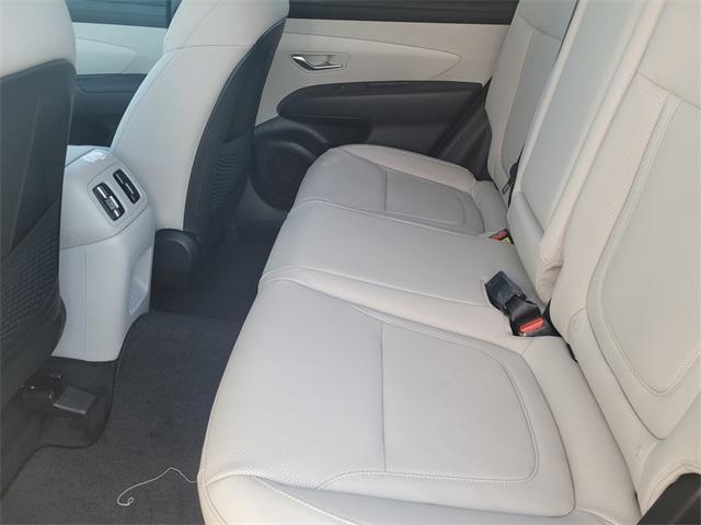 new 2025 Hyundai TUCSON Hybrid car, priced at $36,995