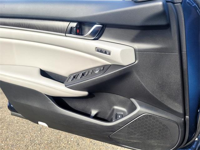 used 2020 Honda Accord Hybrid car, priced at $21,374