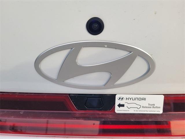 new 2025 Hyundai Elantra car, priced at $26,710