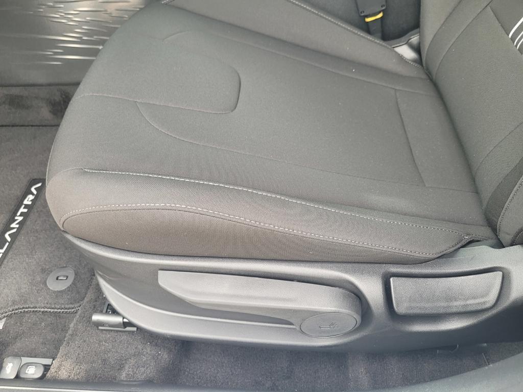 new 2025 Hyundai ELANTRA HEV car, priced at $28,700