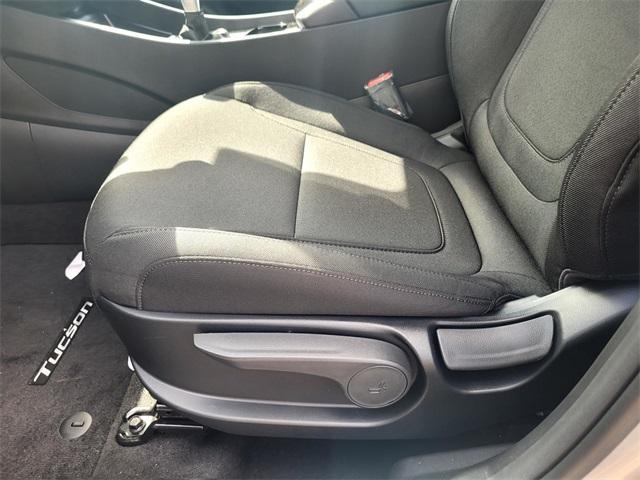 new 2025 Hyundai Tucson car, priced at $30,285