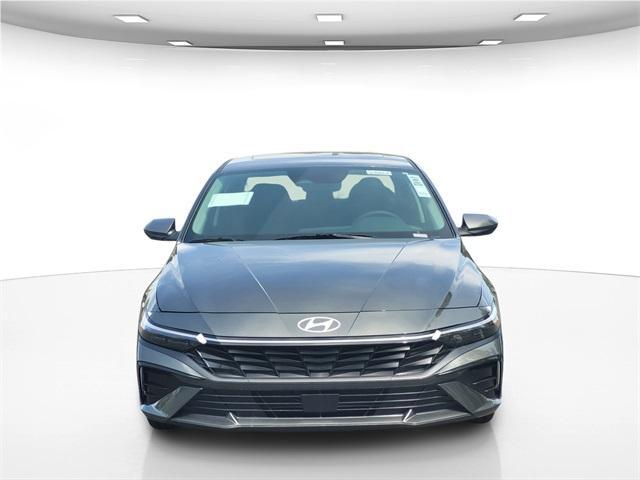 new 2025 Hyundai Elantra car, priced at $26,575
