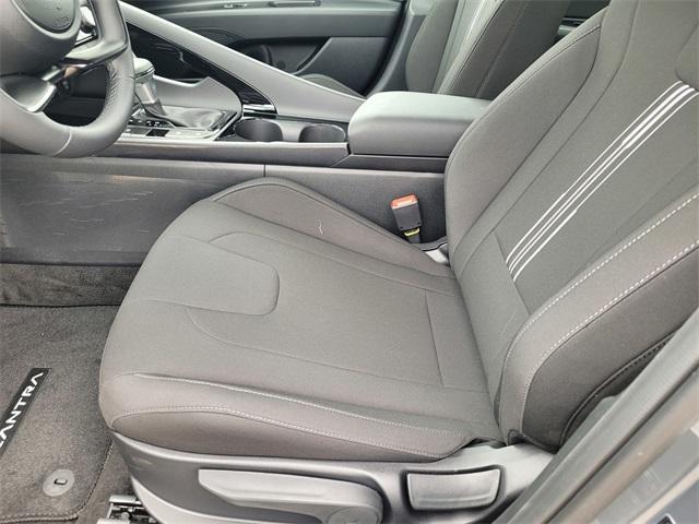 new 2025 Hyundai ELANTRA HEV car, priced at $28,395