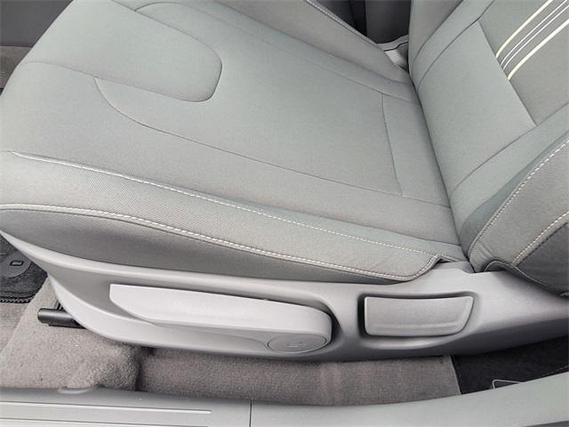 new 2025 Hyundai ELANTRA HEV car, priced at $28,185