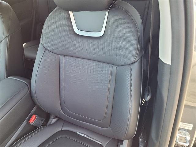 new 2025 Hyundai Tucson car, priced at $39,615