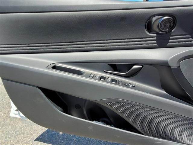 new 2025 Hyundai ELANTRA HEV car, priced at $26,675
