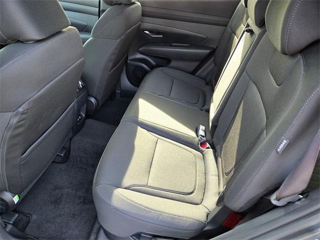 new 2026 Hyundai TUCSON Hybrid car