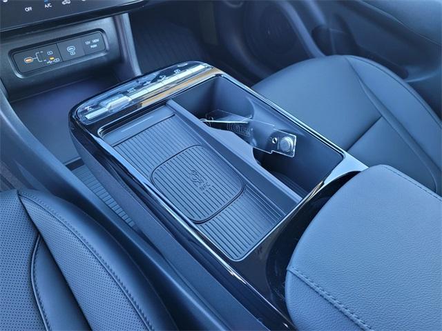 new 2025 Hyundai TUCSON Hybrid car, priced at $37,090