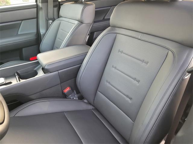 new 2026 Hyundai SANTA FE HEV car