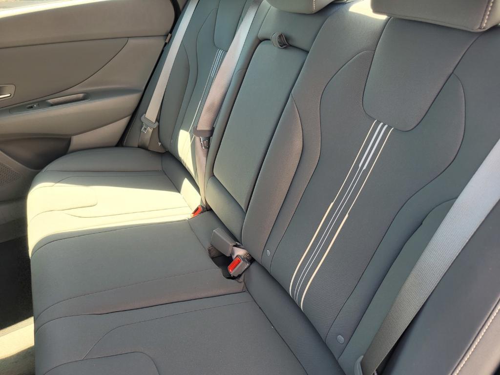 new 2025 Hyundai Elantra car, priced at $26,015