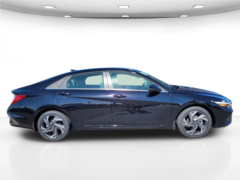 new 2025 Hyundai ELANTRA HEV car, priced at $30,560