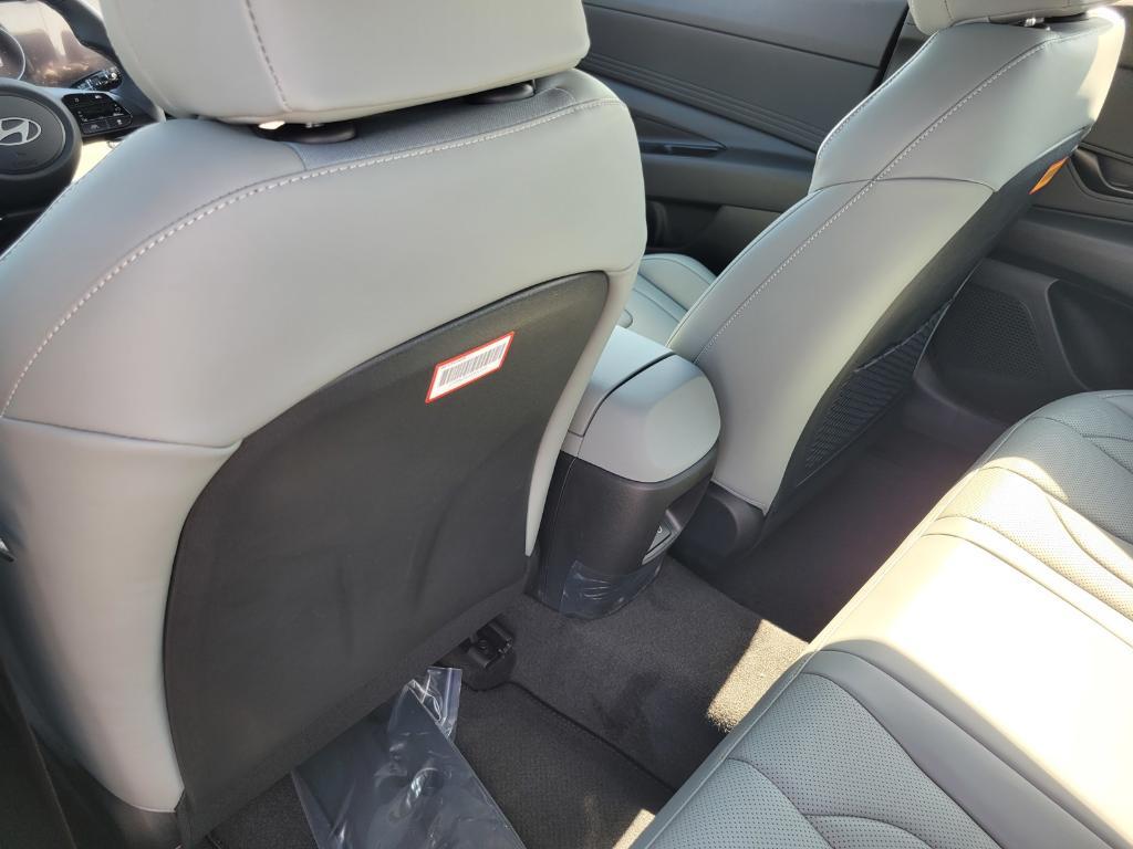 new 2025 Hyundai ELANTRA HEV car, priced at $30,560