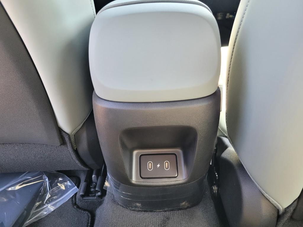 new 2025 Hyundai ELANTRA HEV car, priced at $30,560
