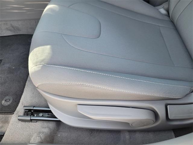new 2025 Hyundai ELANTRA HEV car, priced at $27,935