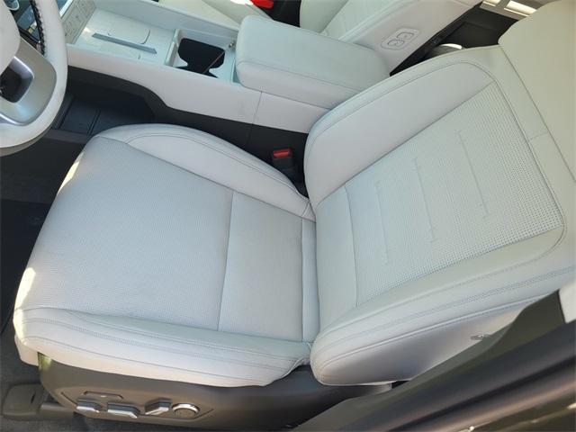new 2025 Hyundai SANTA FE HEV car, priced at $48,009