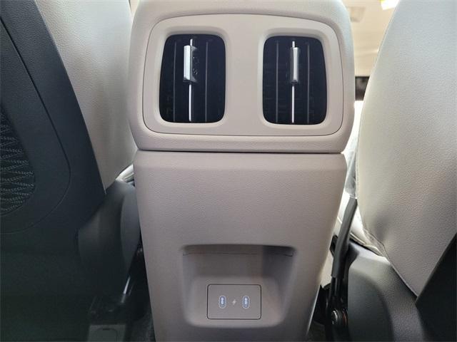 new 2025 Hyundai TUCSON Hybrid car, priced at $40,900