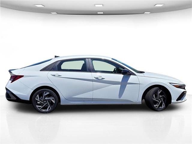 new 2025 Hyundai ELANTRA HEV car, priced at $30,450