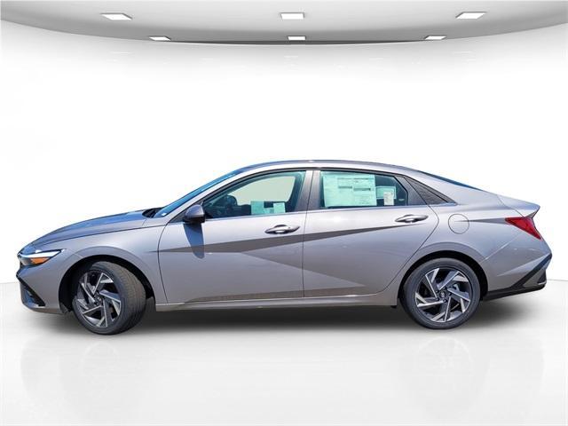 new 2025 Hyundai Elantra car, priced at $25,980