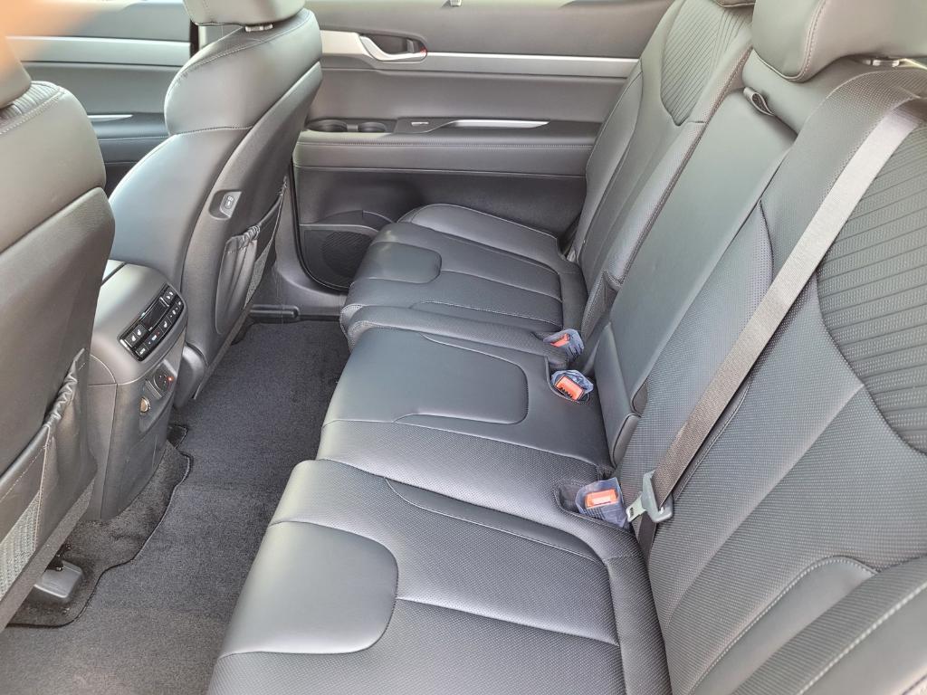 new 2025 Hyundai Palisade car, priced at $45,620