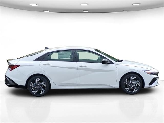new 2025 Hyundai ELANTRA HEV car, priced at $28,435