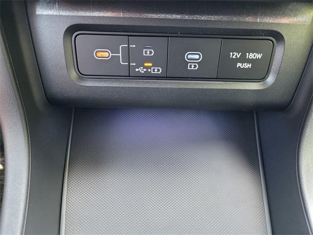 new 2025 Hyundai TUCSON Hybrid car, priced at $37,469