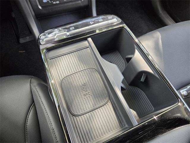 new 2025 Hyundai TUCSON Hybrid car, priced at $43,085