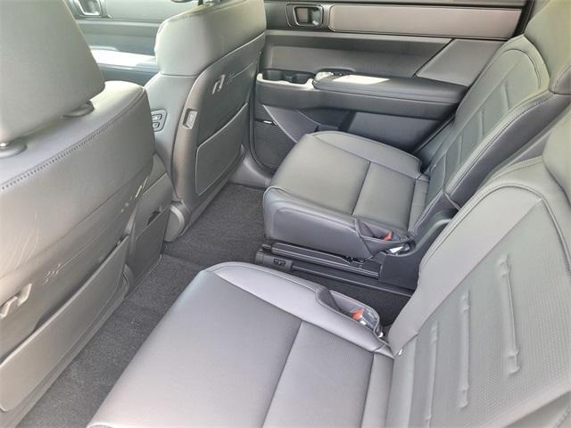 new 2025 Hyundai SANTA FE HEV car, priced at $48,275